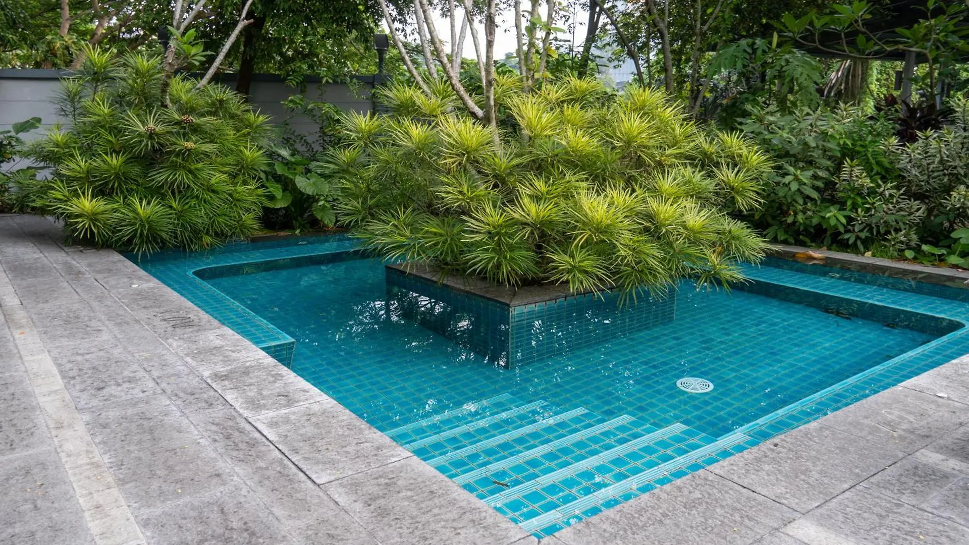 Pureloft At Susanna Suites Kuala Lumpur Malajzia
